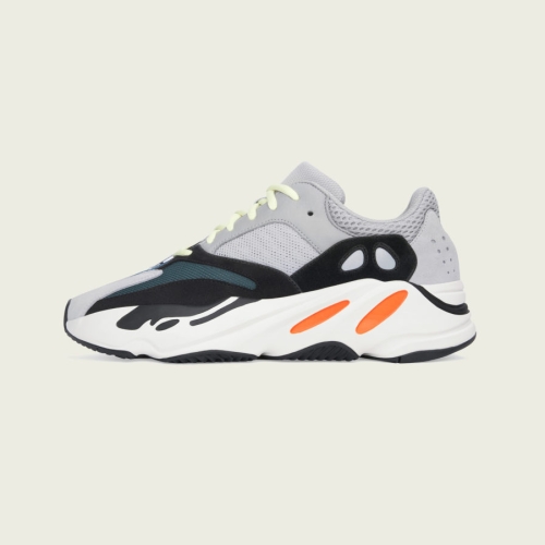adidasとKANYE WESTのコラボレーションから日本初展開モデルYEEZY BOOST 700が登場