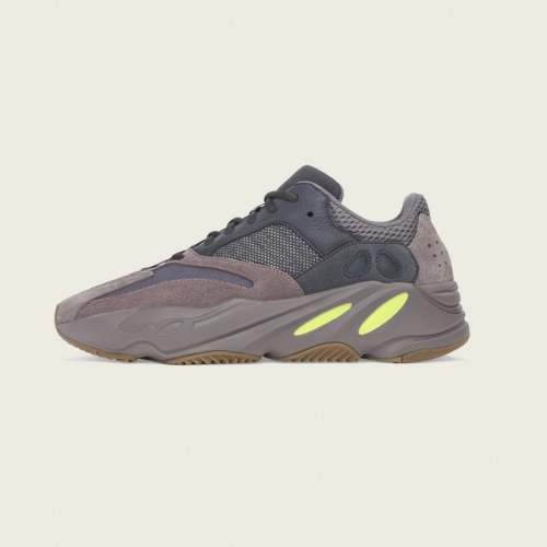 アディダスとカニエ・ウエストのコラボレートコレクション adidas + KANYE WEST から、YEEZY BOOST 700 MAUVE が登場
