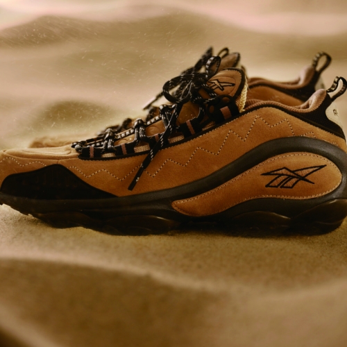 リーボック クラシックから、KICKS LAB.とのコラボレートモデル DMX RUN 10 KICKS LAB. が登場