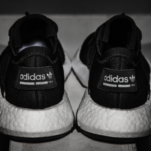 アディダス オリジナルスから、KICKS LAB. とのコラボレーションモデル adidas Originals POD-S3.1 KICKS LAB. が2019年3月23日に発売