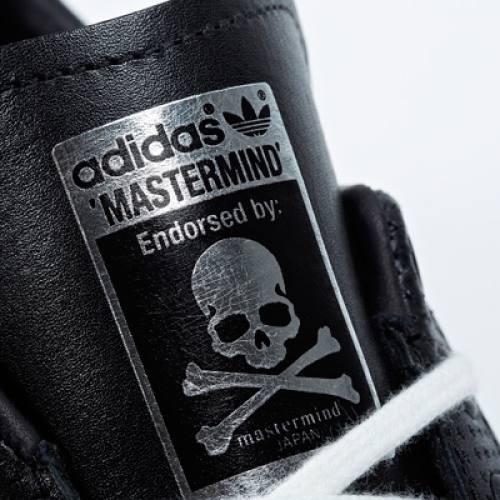 Consortium STAN SMITH Collaboration Pack 第二弾としてadidas Consortium x mastermind “Stan Smith mastermind”が発売