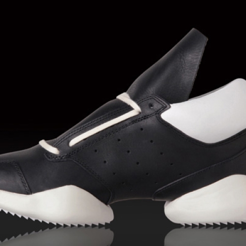 RICK OWENS x adidas 初のコラボレーションスニーカーが発売