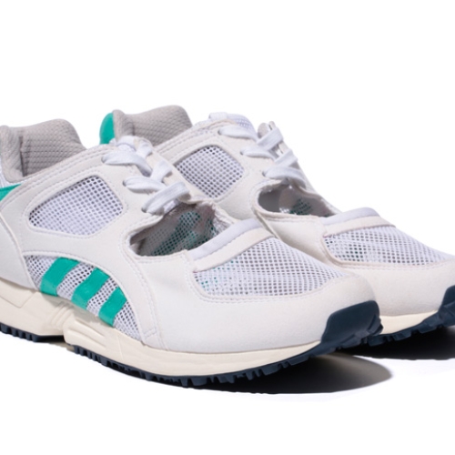 アディダス オリジナルスから、1991年に発売したEQT RACING OG Wが復刻