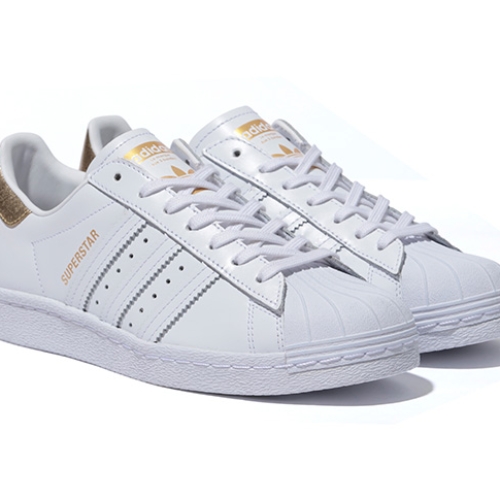 アディダスは、BEAUTY&YOUTH UNITED ARROWSと共同開発したSuperstar 80sを発売