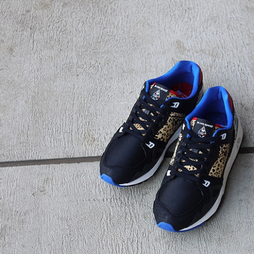 ルコックスポルティフから、25周年を迎えたMighty Crownとmita sneakersによるコラボモデルLCS R 1000が登場
