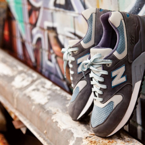 KITH x NEW BALANCE 999 STEEL BLUE