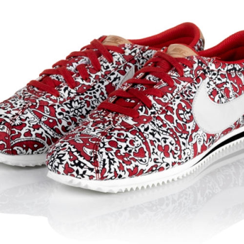 NIKE SPORTSWEAR x LIBERTY COLLECTION