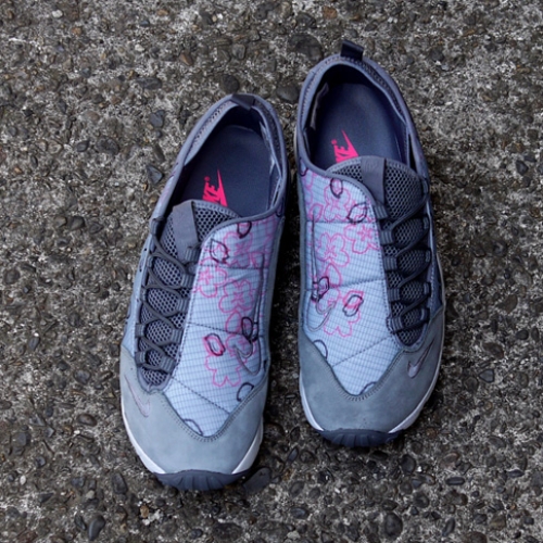 ナイキから、桜をモチーフにしたmita sneakers提案モデルAIR FOOTSCAPE NM PREMIUM QS “SAKURA”が発売