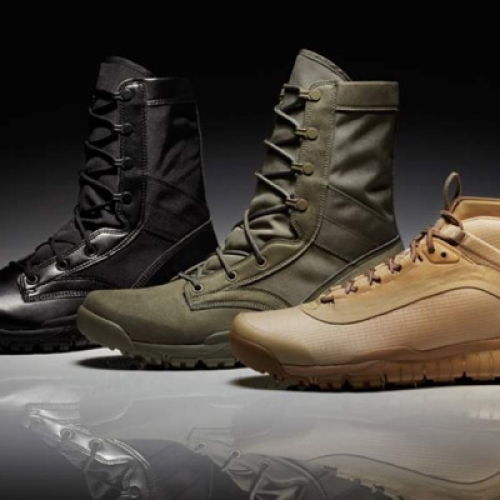 Nike Sportswear Special Field Boot Collection