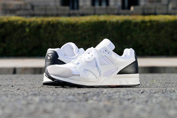 プーマは、atmos と FRAY I.D のコラボレーションモデル TRINOMIC XT2 