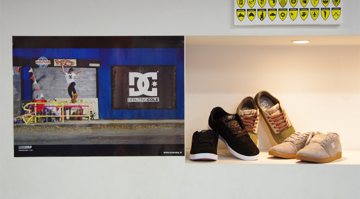 DC shoe Danny Way ダニーウェイ Chris Cole クリス コール THRASHER GIRL PlanB プランB パーカー DC SHOES 2011 SUMMER “CHRIS COLE” S - Sneaker Resource
