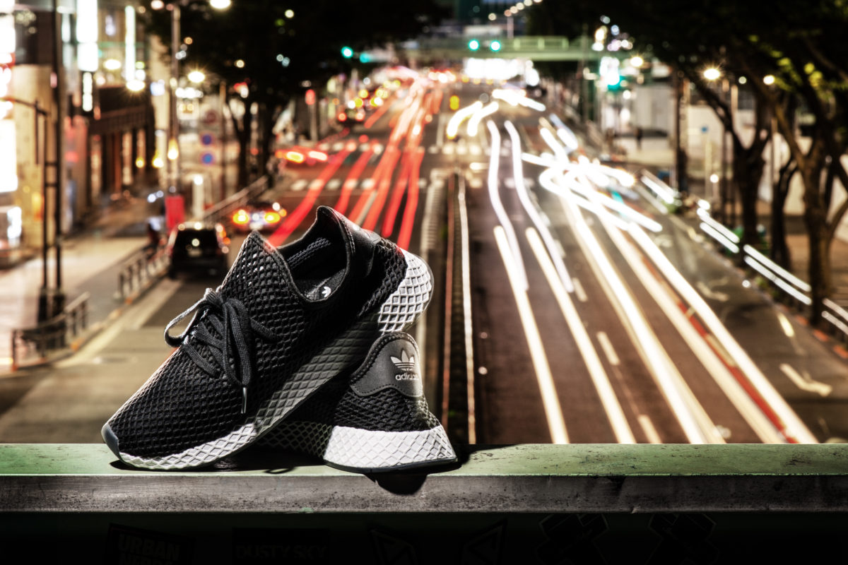 アディダスは、KICKS LAB.とのコラボレーションモデル adidas Originals DEERUPT RUNNER KICKS ...